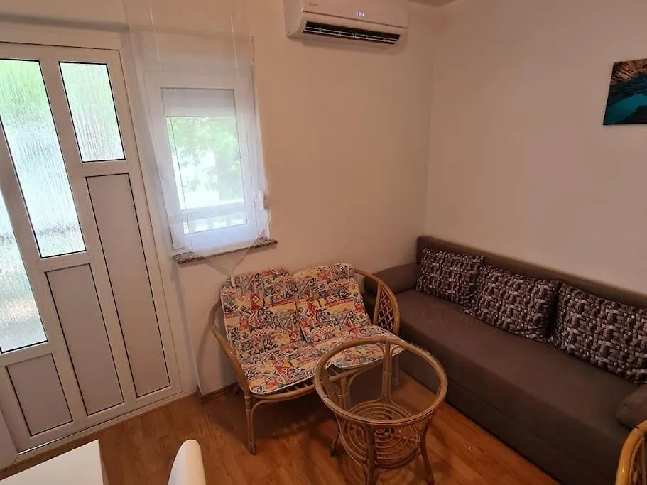 Apartmani Lana, 40 Metara Do Mora, Seline Croácia